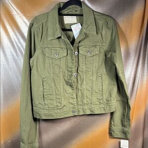 We‎ The Free army Green Jean Jacket NWT size S. 38” chest F1